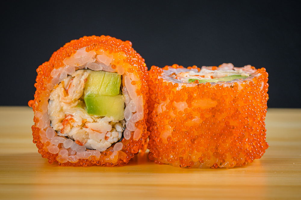 Ролл Калифорния с камчатским крабом