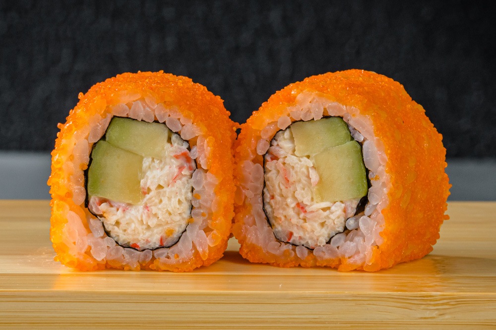 Ролл Калифорния со снежным крабом	